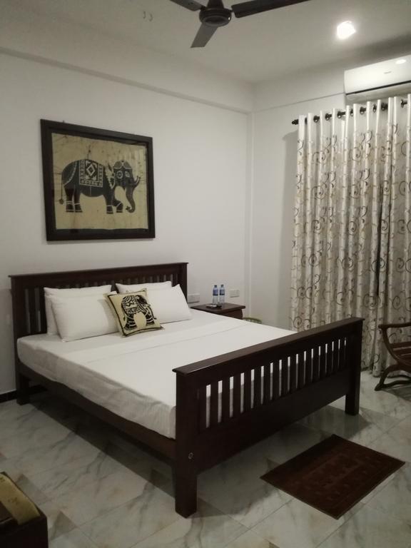 Bianco Terrace Hotel Negombo Eksteriør billede