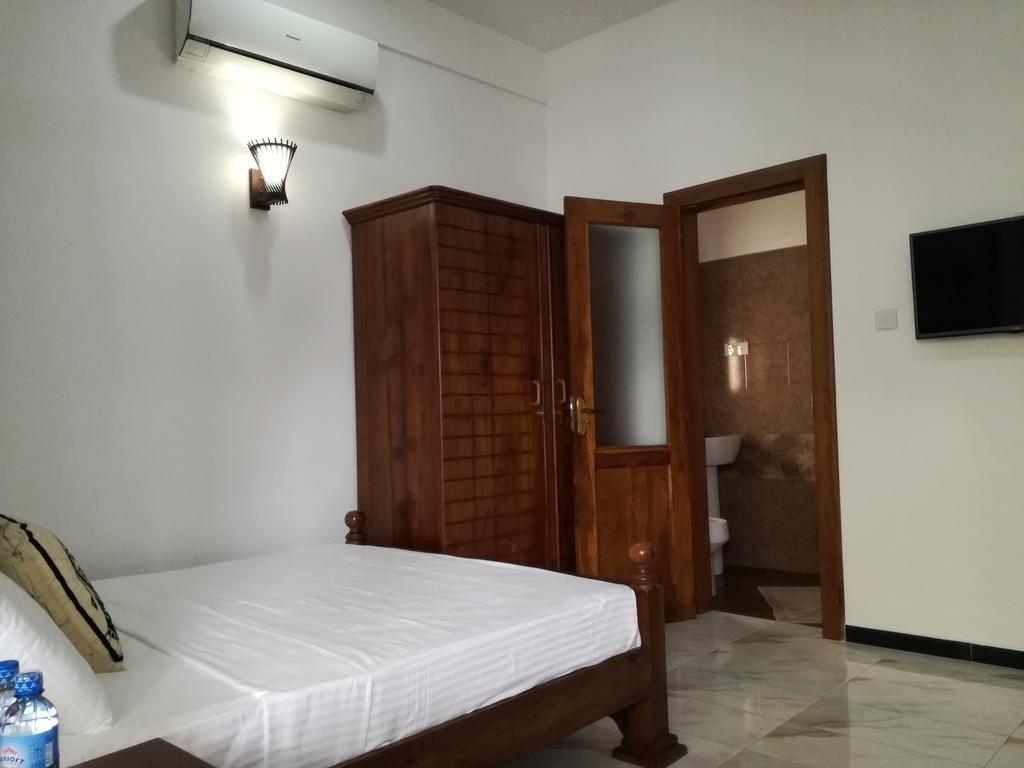 Bianco Terrace Hotel Negombo Eksteriør billede